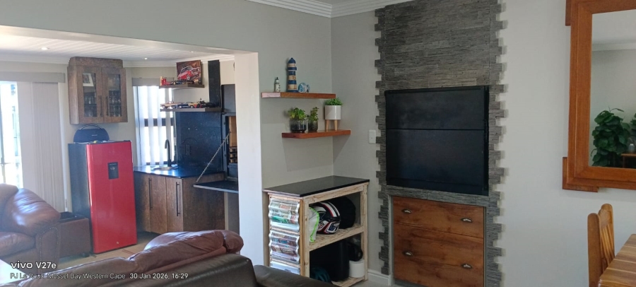 3 Bedroom Property for Sale in Hartenbos Rural Western Cape